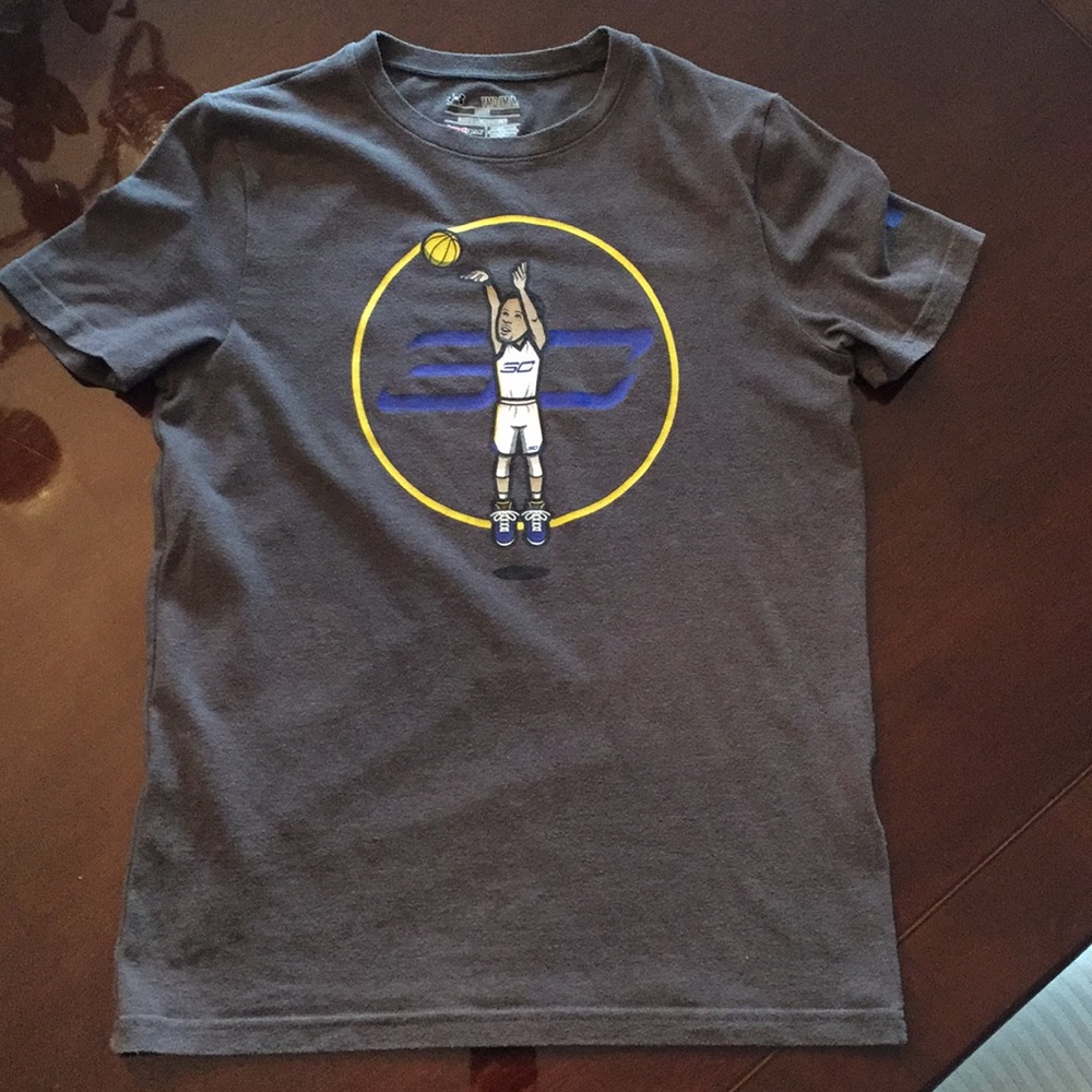 BOYS under Armour YMD MEDIUM Steph Curry T-shirt